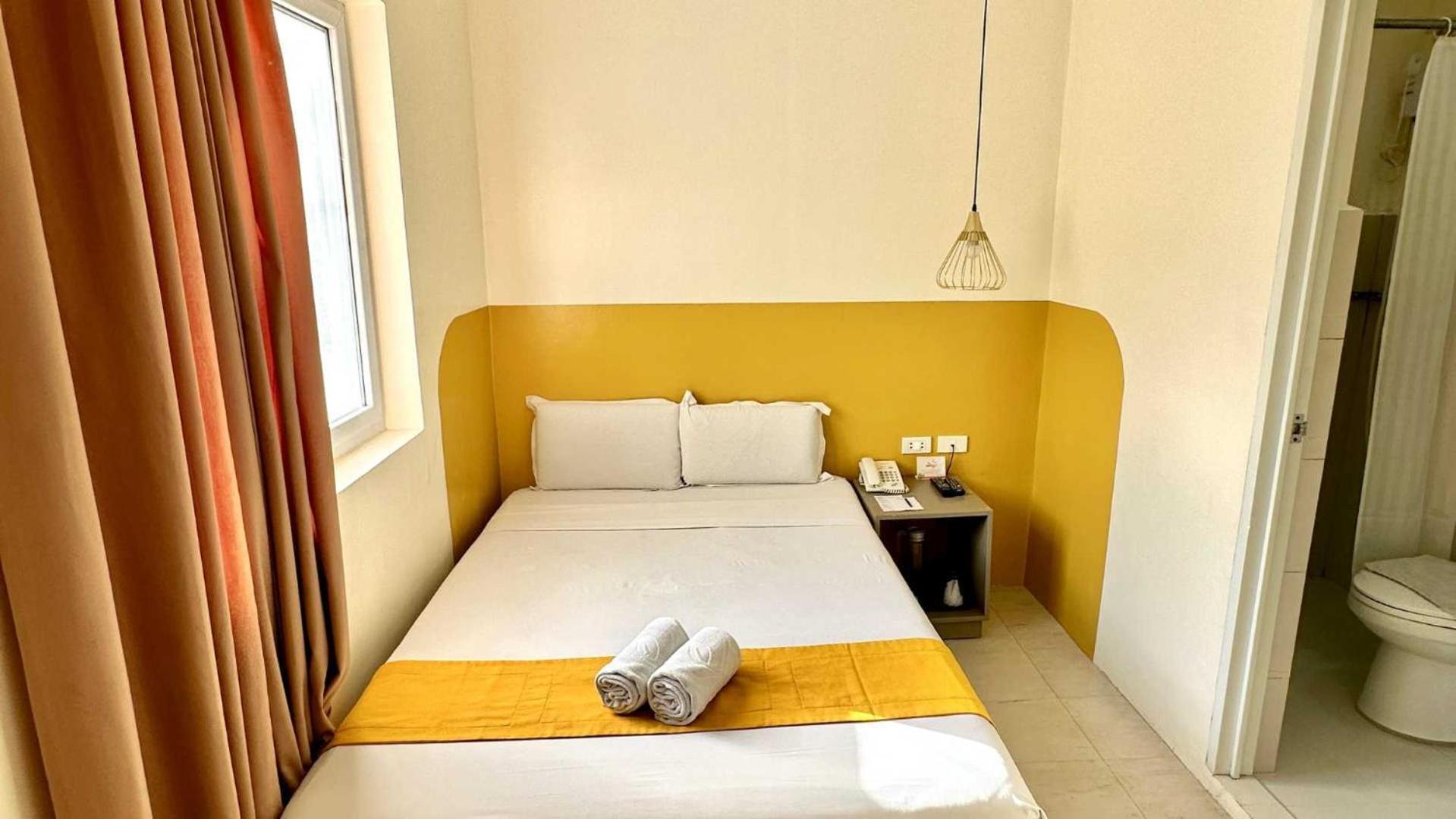 Travelbee Capitol Inn Cebu Eksteriør bilde