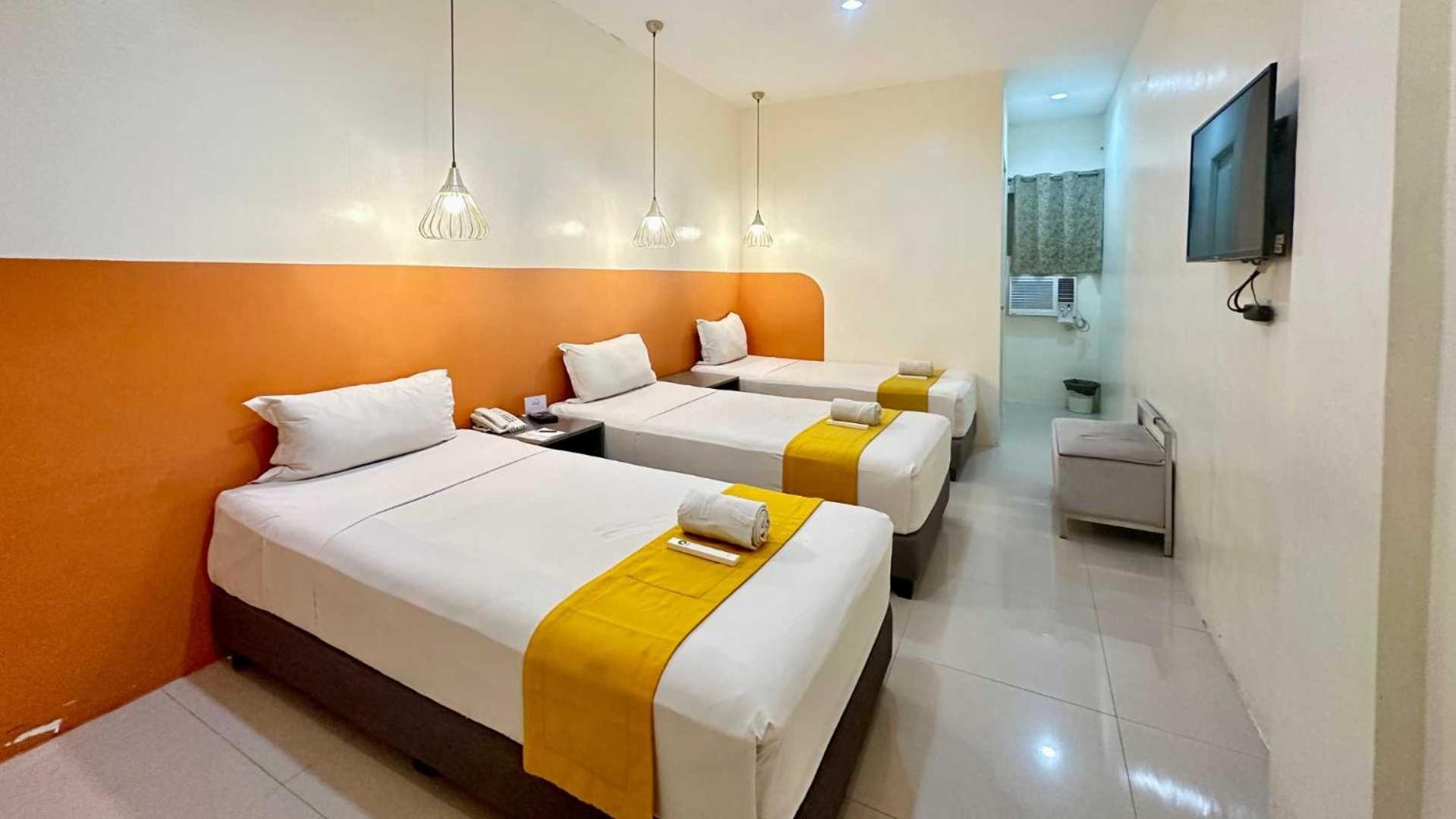 Travelbee Capitol Inn Cebu Eksteriør bilde